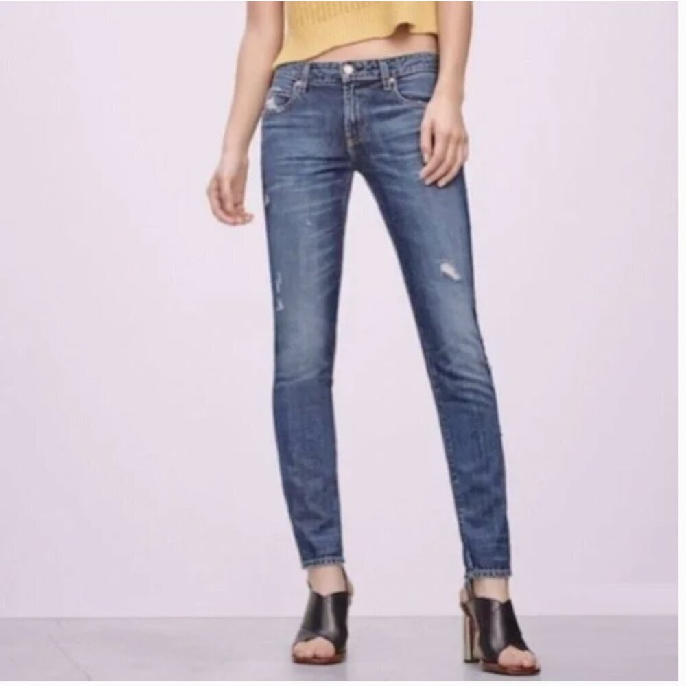 The Castings Slim Boyfriend Jeans in Kielder wash